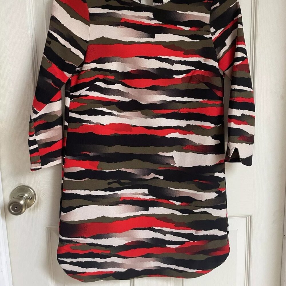 H&M Retired Pattern Dress Size 4